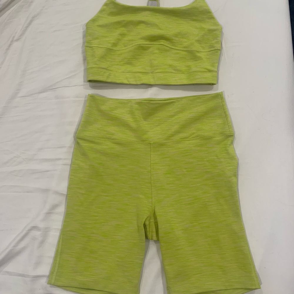 Flow crop top and short set
